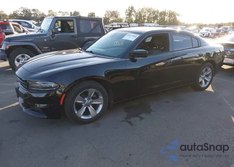 2016 Dodge Charger Sxt z USA, uszkodzony, nr VIN 2C3CDXHG2GH169328